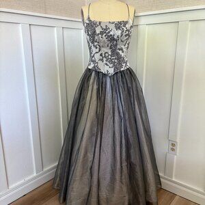 Jessica McClintock Formal Dress